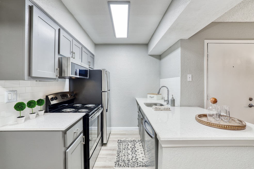 Senara Apartments