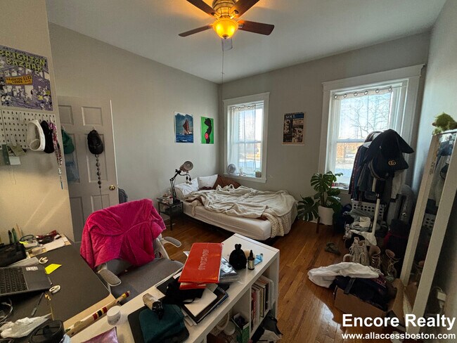 1193 Commonwealth Ave unit 29, Boston, MA 02134 - photo 5