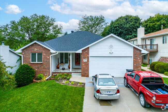 Crescent Oaks is also home to modest ranch homes and several duplexes.