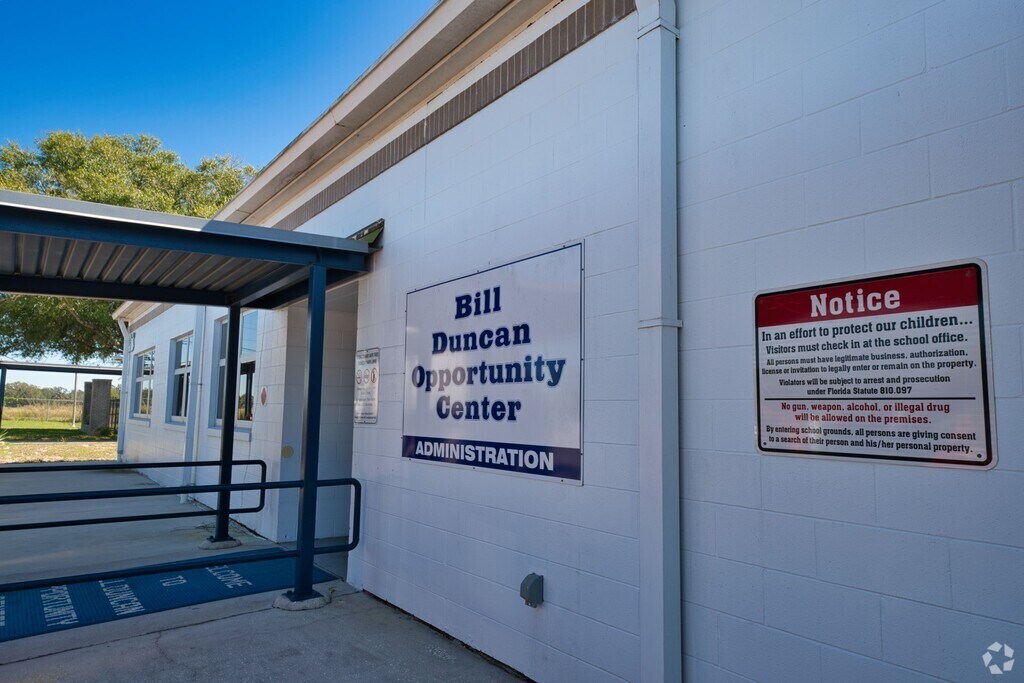Welcome to the Bill Duncan Opportunity Center in City of Lakeland.