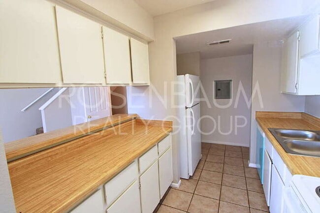 410 E 9th Ave unit 6, Mesa, AZ 85204 - photo 4
