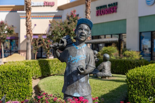 Dive into a delightful shopping journey at Rosedale Village in Bakersfield's Rosedale.