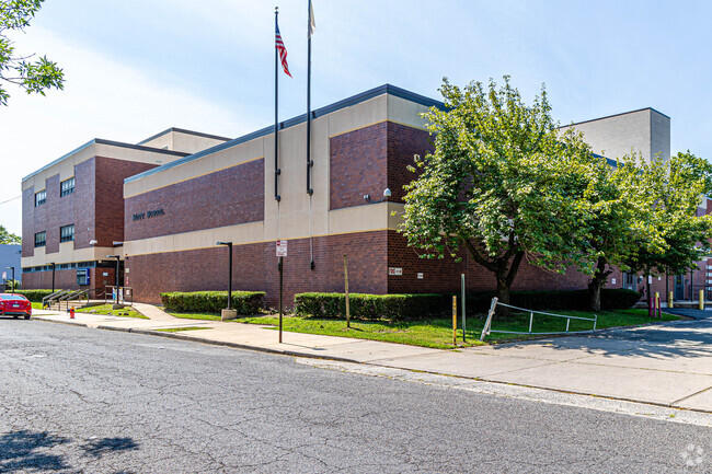 Mott Elementary School