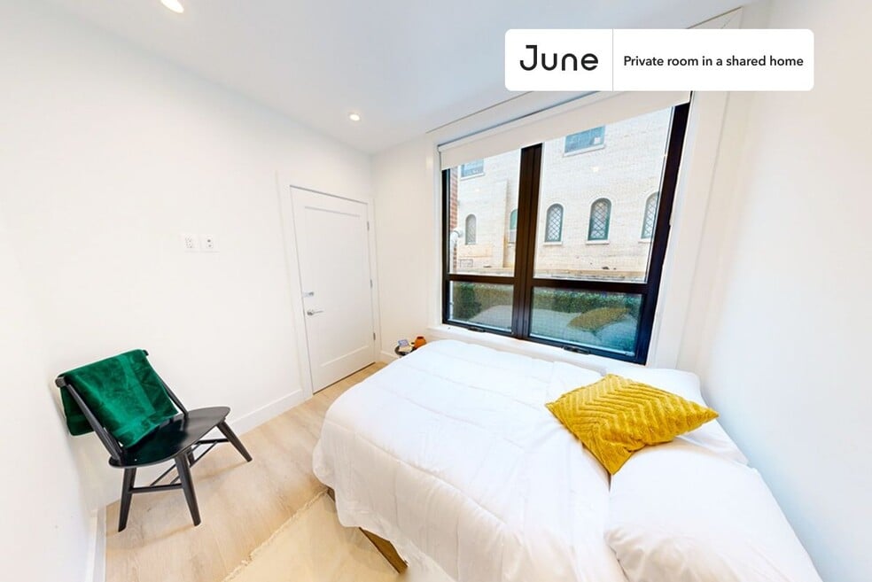 2147 P St NW unit C, Washington, DC 20037 - photo 1