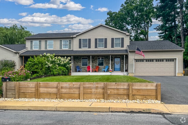 Large single family homes can be found throughout Millersville.