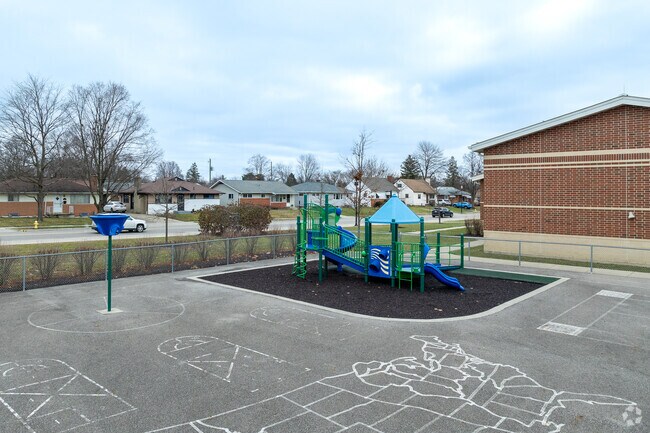 Jc Sommer Elementary School is located in Grove City, Grove City Ohio.