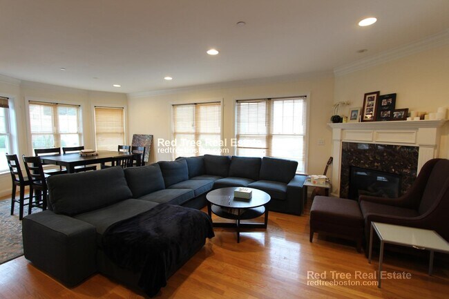 117 Union St, Brighton, MA 02135 - photo 7