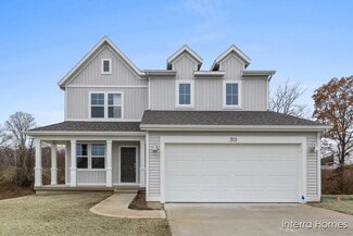 313 Seneca Ridge Dr, Middleville, MI 49333