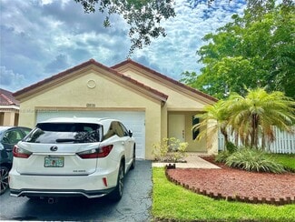 1476 Presidio Dr, Weston, FL 33327