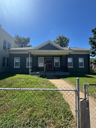 318 N 18th St, Saint Joseph, MO 64501