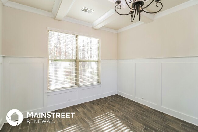 886 Rainsong Way, Atlanta, GA 30331 - photo 5