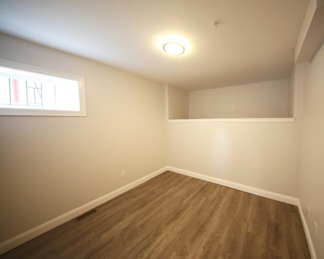 16 Trenton St unit G, Providence, RI 02906 - photo 5