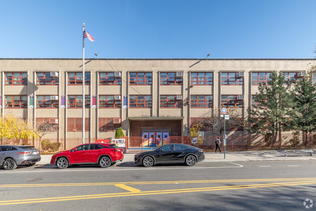 P.S. 40 - George W. Carver is an above-average, public school located in Brooklyn, NY.