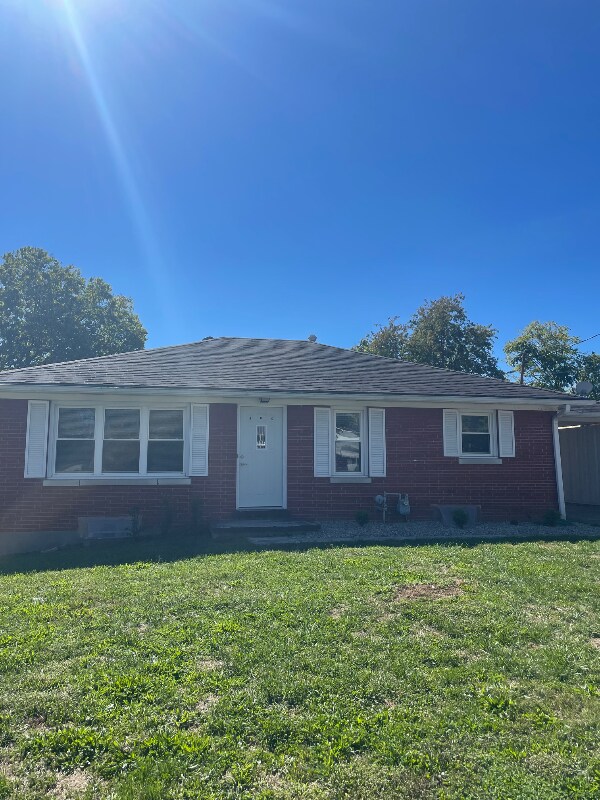 409 Bond St, Richmond, KY 40475