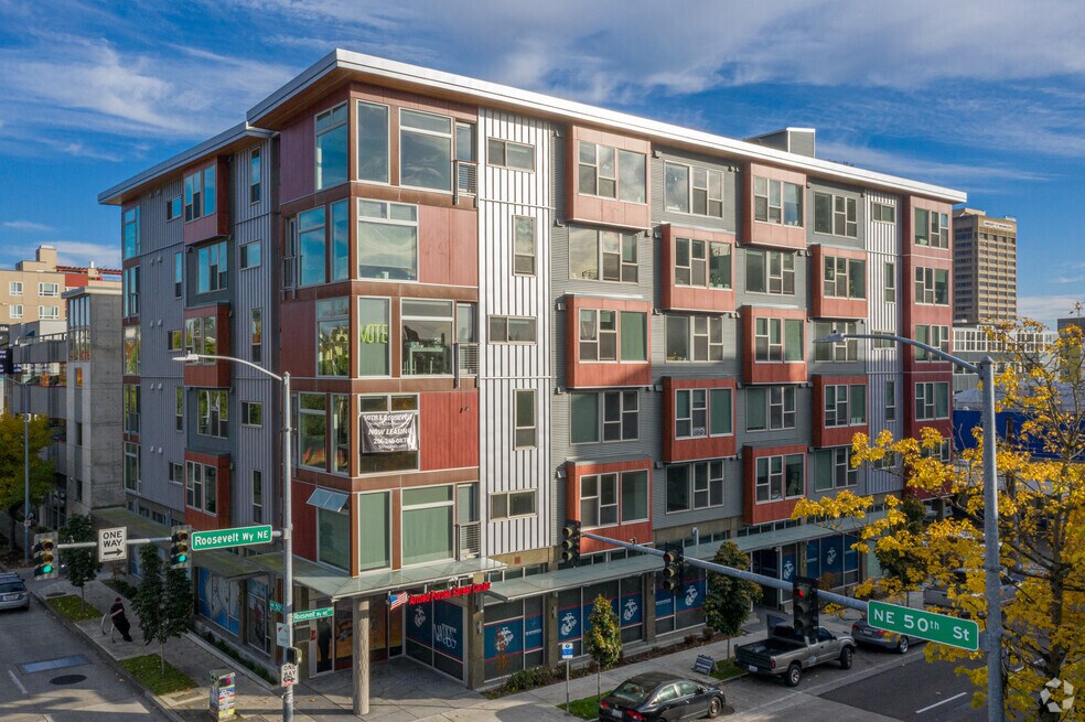 50th & Roosevelt, Seattle, WA 98105 - photo 1