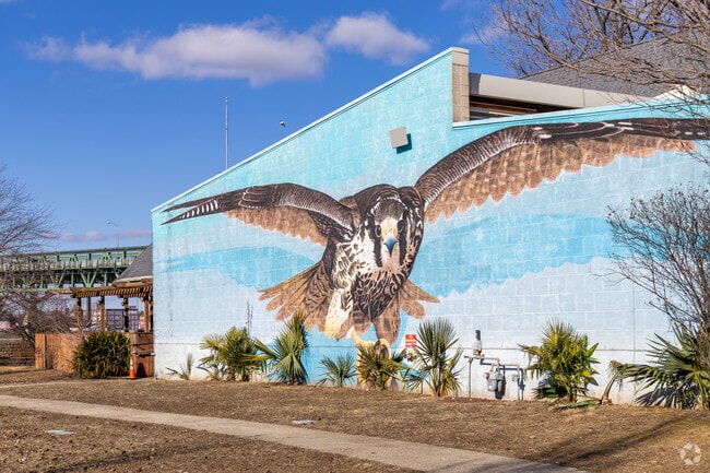 Swedes Run residents are never too far from nature, with many green spaces along the Delaware River.