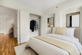101 W 15th St Unit 510, New York, NY 10011