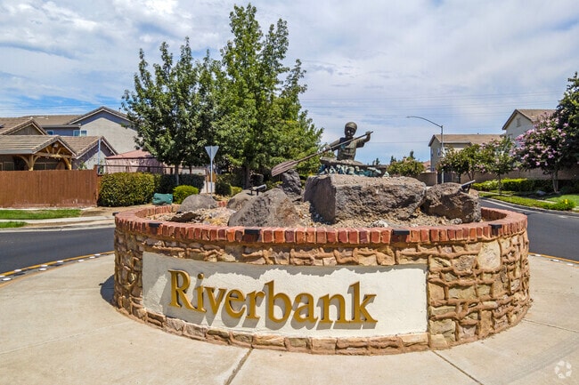 The City of  Riverbank is a quiet community located in the San Joaquin Valley.