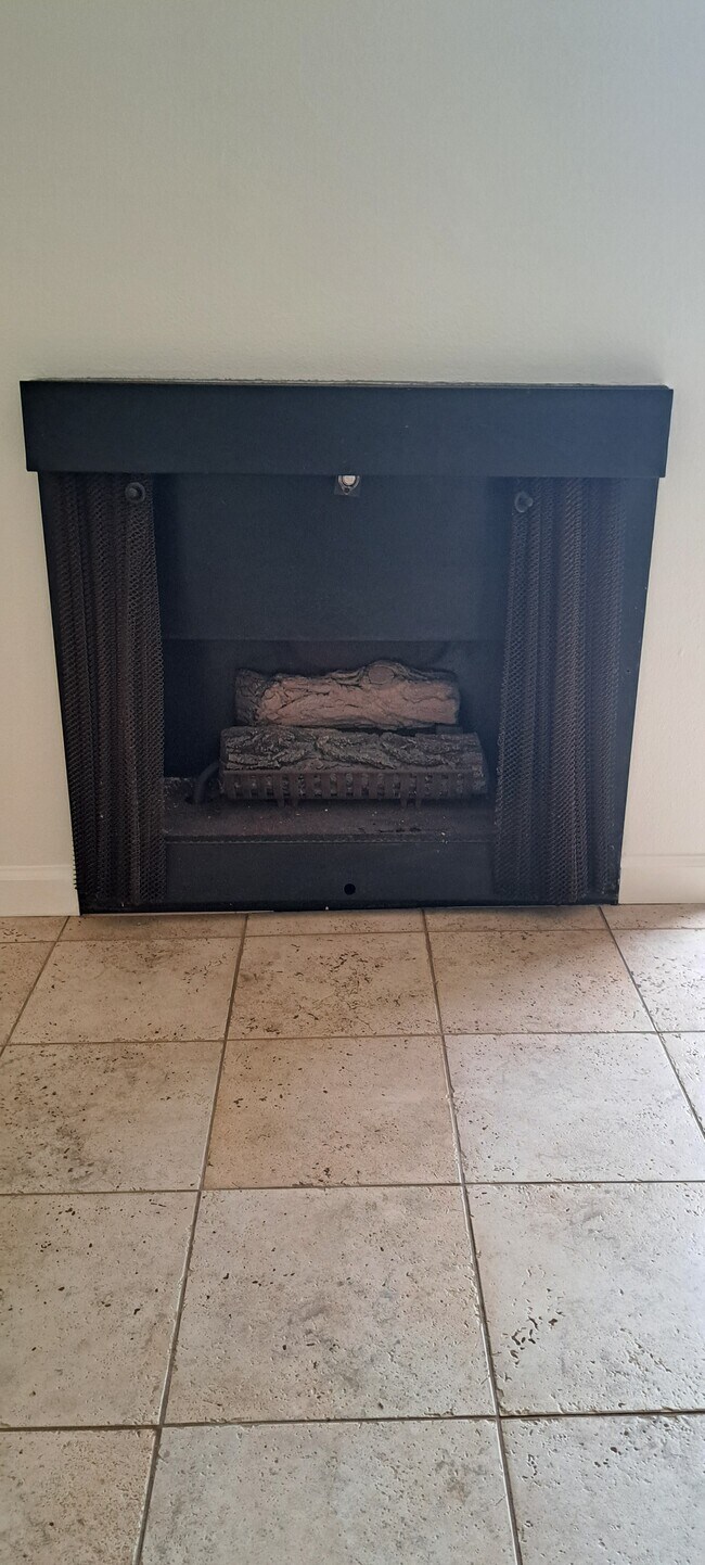 FIREPLACE (TO BE RENOVATED)