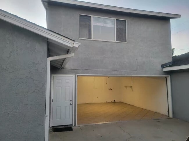 8134 Comolette St, Downey, CA 90242 - photo 3