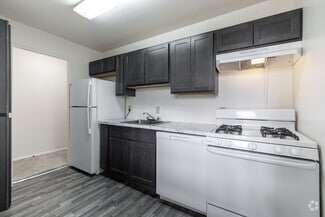 920 S Washington Ave, Lansing, MI 48910