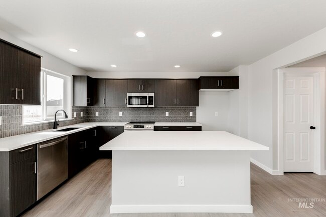 685 W Striped Owl St, Kuna, ID 83634 - photo 5