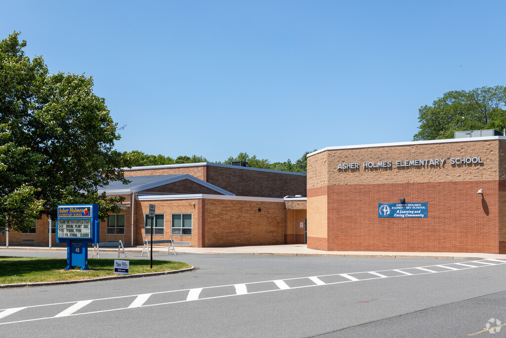 Asher Holmes Elementary School