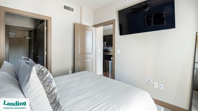 13920 Mandolin Dr unit 1-1323, Houston, TX 77070 - photo 4