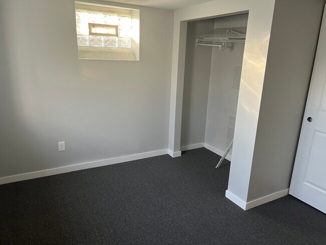 1020 Aurora Ave unit 1020 Aurora Ave, Saint Paul, MN 55104 - photo 4