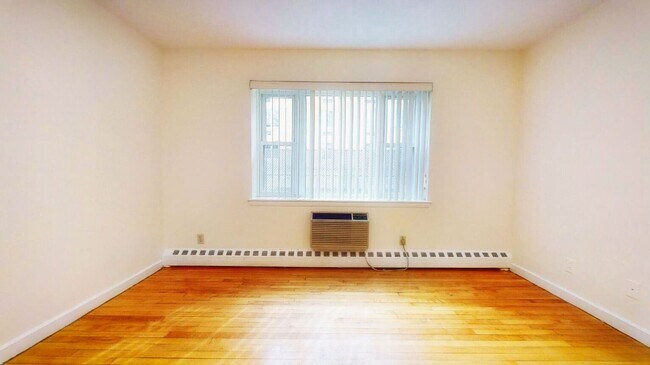 62 Parkman St unit 1, Brookline, MA 02446 - photo 5