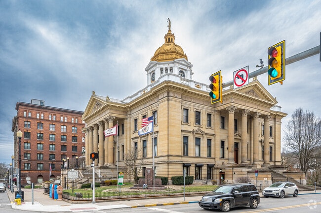 Fairmont has some beautiful buildings like the Marion County Courthouse.