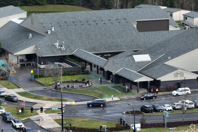 Close up of Bonney Lake High School.