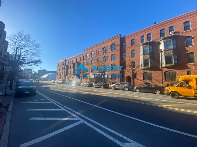 600 Columbus Ave unit 8, Boston, MA 02118 - photo 3