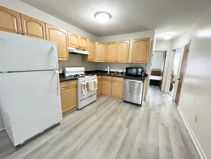 80 Hammond St unit 2, Boston, MA 02120 - photo 1