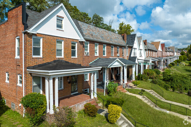 The Burleith-Leighton neighborhood is a tight knit community.