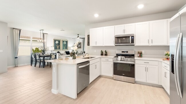 17591 Wild Iris Ln, Punta Gorda, FL 33982 - photo 6