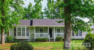 60 Timber Mill Cir, Carrollton, GA 30116