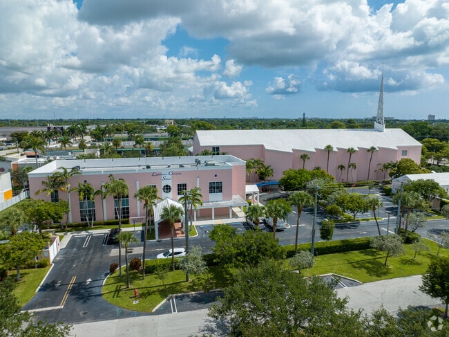 Aerial of Lighthouse christian school in Lighthouse Point