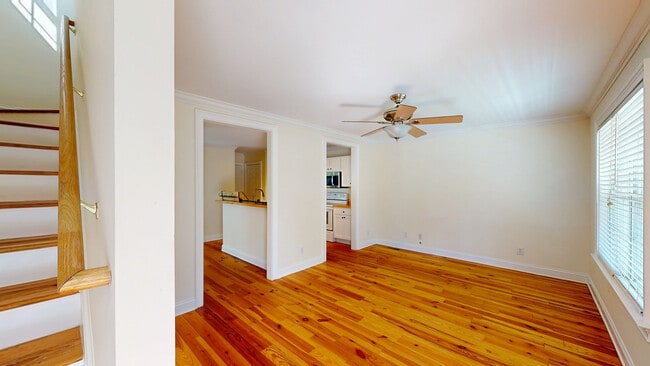 1124 5th Ave, Charleston, SC 29407 - photo 3