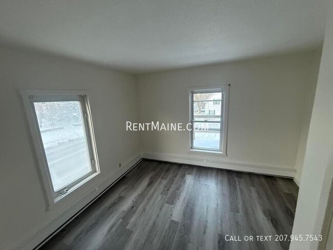 104 Main St unit 3, Winterport, ME 04496 - photo 3