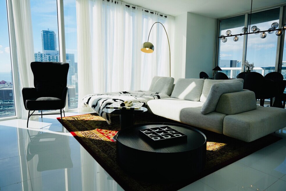 631 Brickell Ave unit ID1353248P, Miami, FL 33131 - photo 1