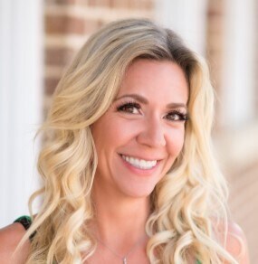 Amy Ringel