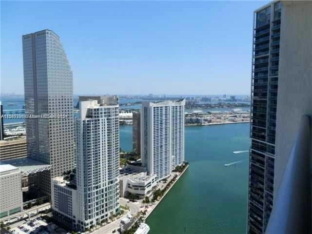 Icon Brickell Tower 3 unit 2006, Miami, FL 33131 - photo 1