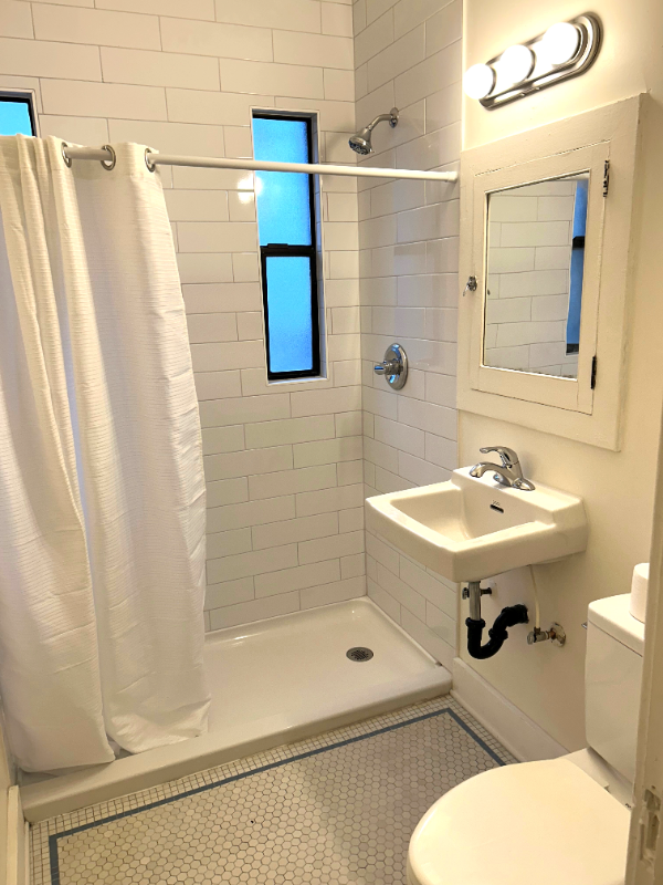 1960 SE Hawthorne Blvd Unit 204, Portland, OR 97214