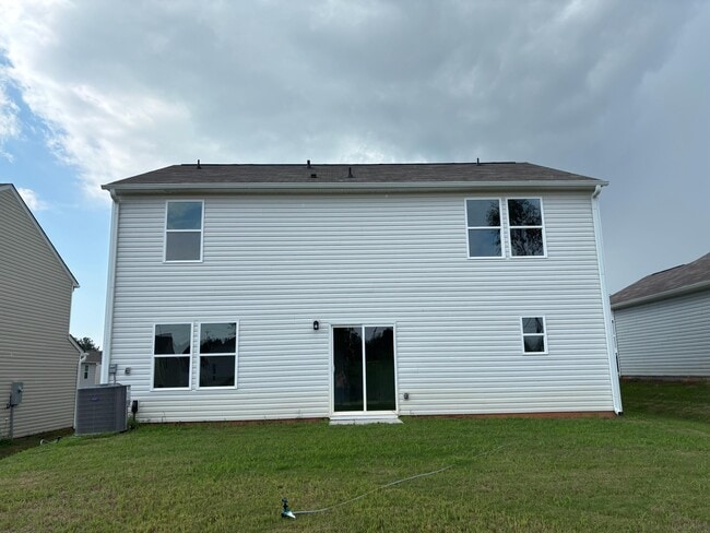 227 Ingleby Rd, Union, SC 29379 - photo 3