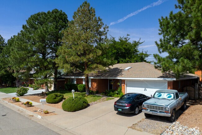 San Gabriel streets are often lined with wide sidewalks, perfect for a walk around the neighborhood.