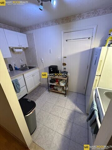 1030 Bennington St Unit 5, Boston, MA 02128