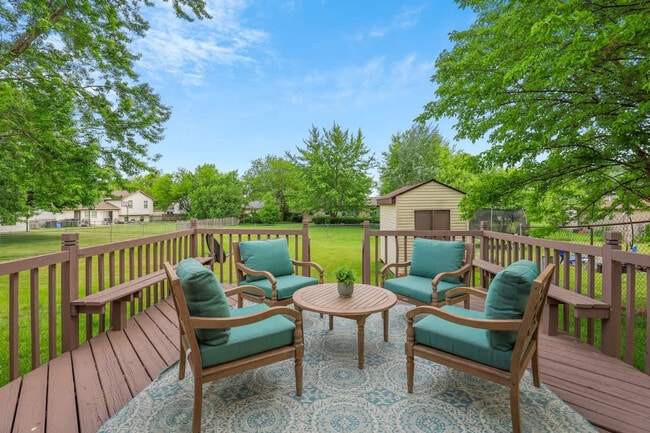 327 Musial Cir unit ID1237866P, Bolingbrook, IL 60440 - photo 2