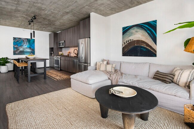 1380 W Randolph St unit 519, Chicago, IL 60607 - photo 4