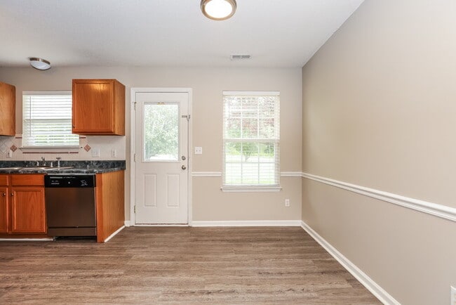 1105 Brocton Ct, Rockvale, TN 37153 - photo 6